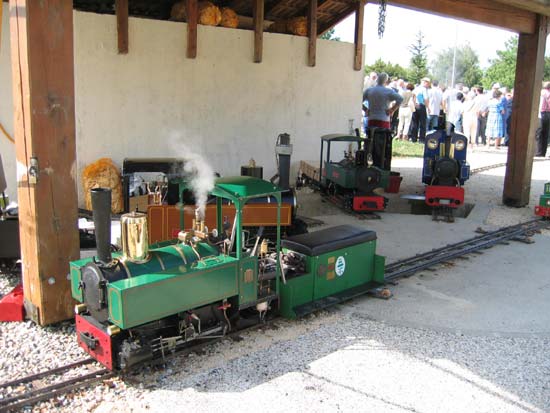 La gare du Train-Train durant la confrérie des amateurs de vapeur