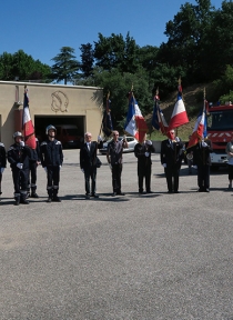 Hommage aux sapeurs-pompiers