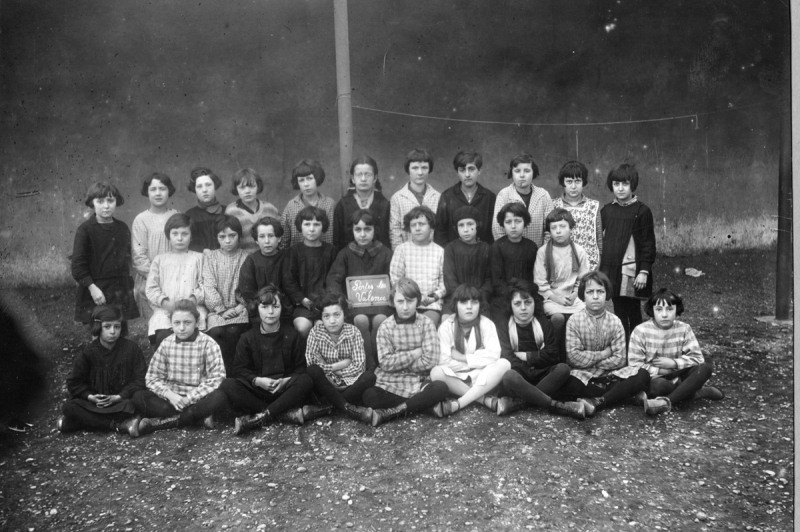 Classe de l'école de fille (Place de la République)