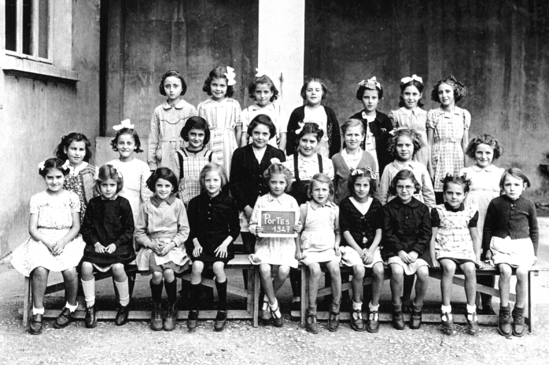 Classe de l'école de fille (Place de la République)