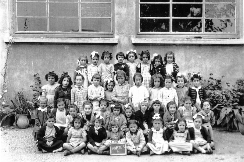 Classe de l'école de fille (Place de la République)