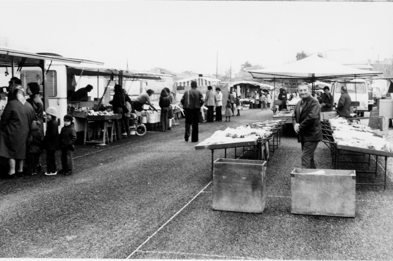 Le marché