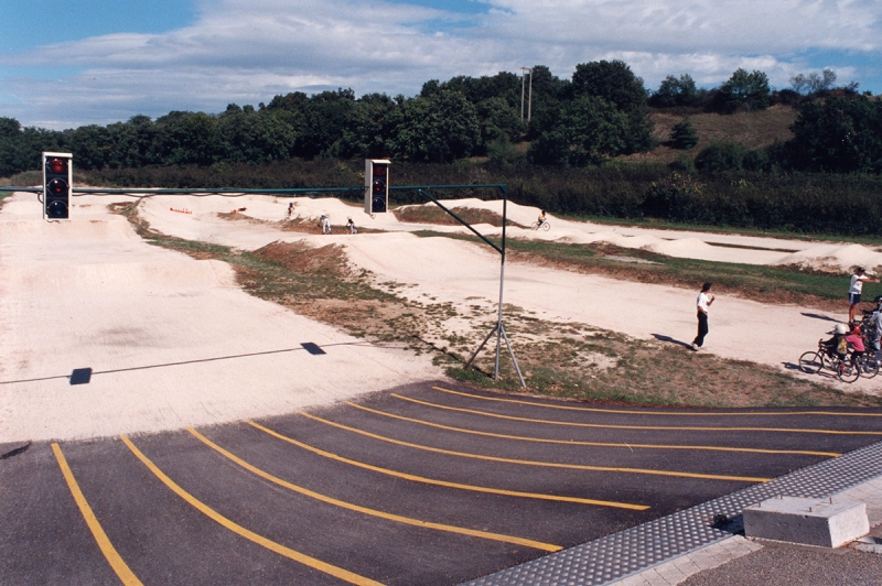 Piste de bi-cross