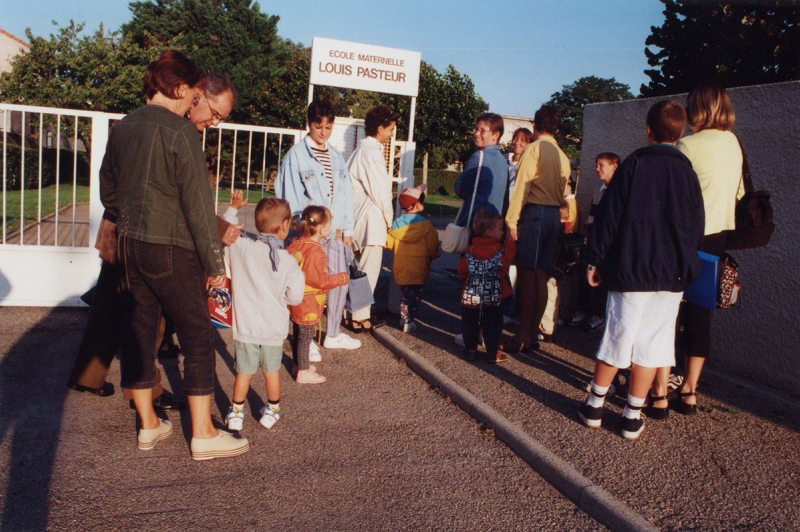 Rentrée des classes à l'école Pasteur