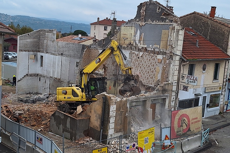 Déconstruction du Bar du Centre