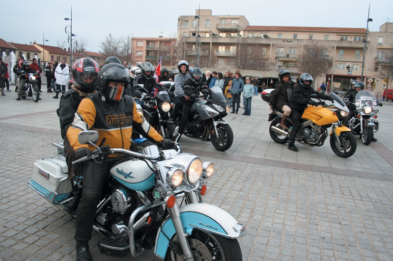 Balade en moto au profit du Téléthon