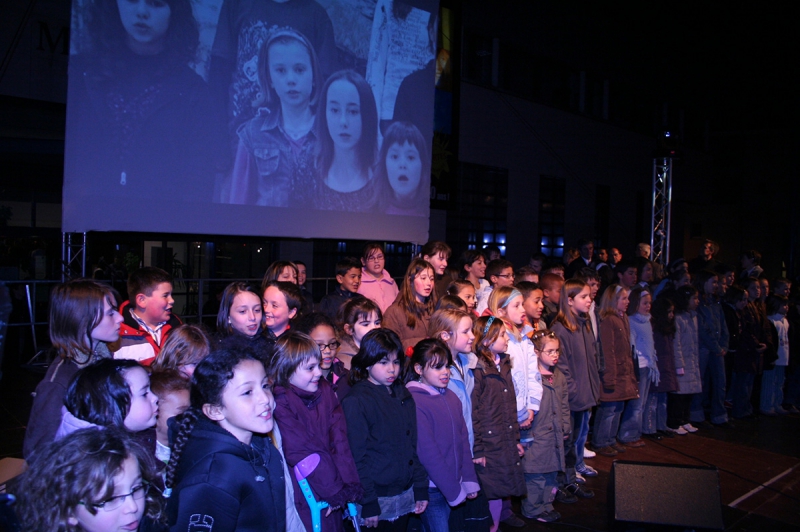 Fête des 100 ans de la naissance de la commune : chorale enfants