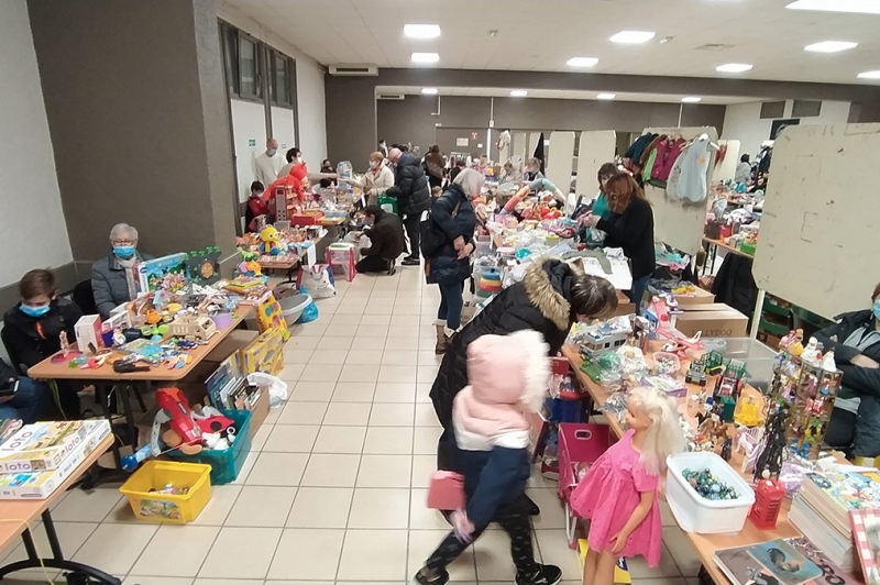 Bourse aux jouets du twirling bâton