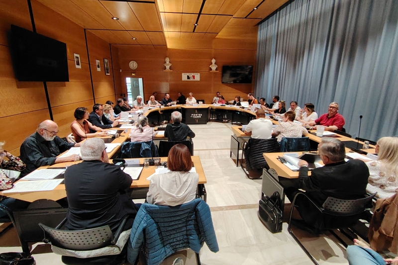 Au conseil municipal