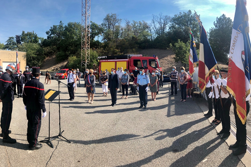 Cérémonie en hommage aux pompiers disparus