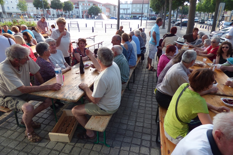 Repas du conseil de quartier centre