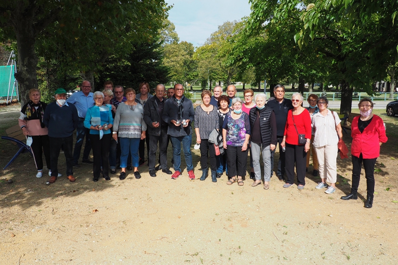 Concours de pétanque