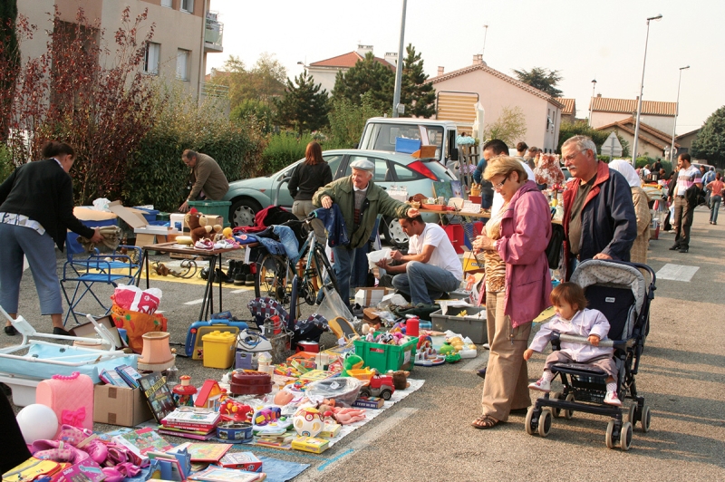 Puces du quartier ouest