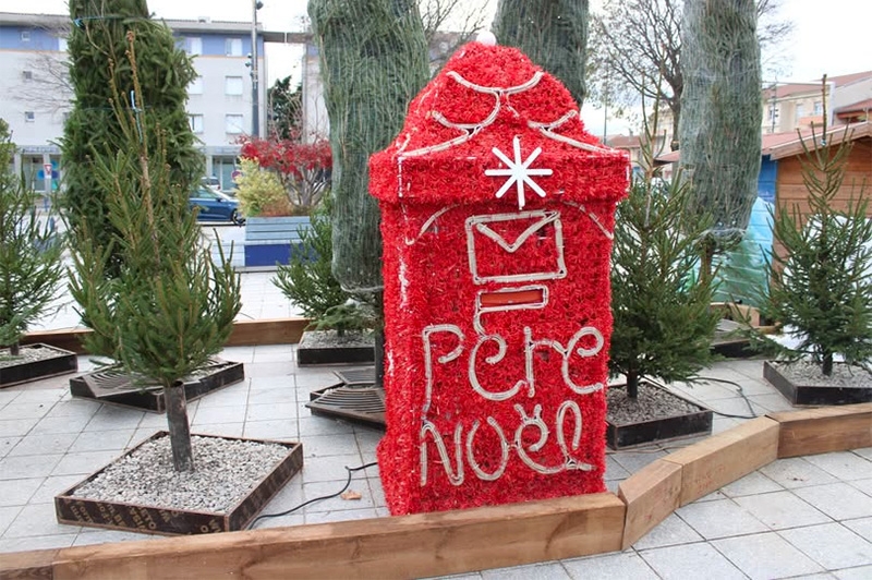 Boîte aux lettres de Noël