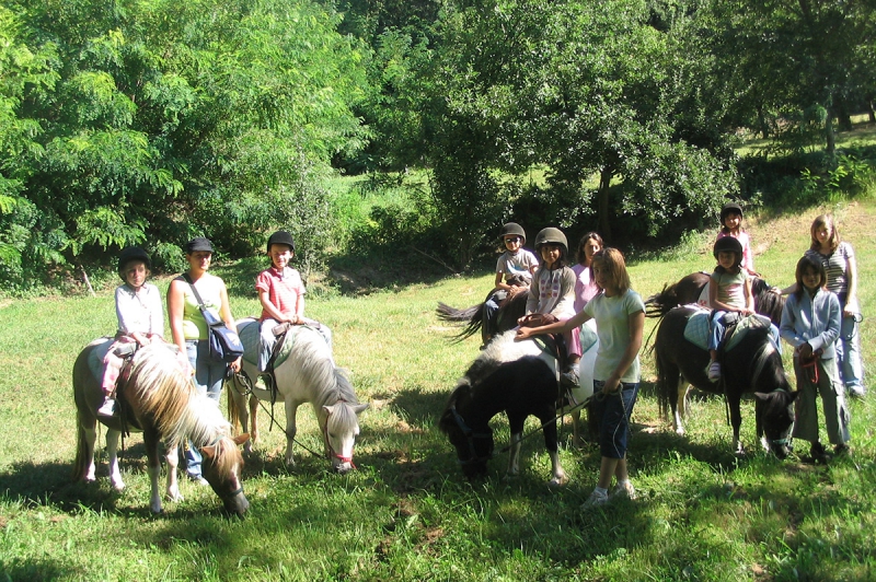 Equitation au centre de loisirs