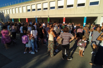 Rentrée des classes à l'école Voltaire